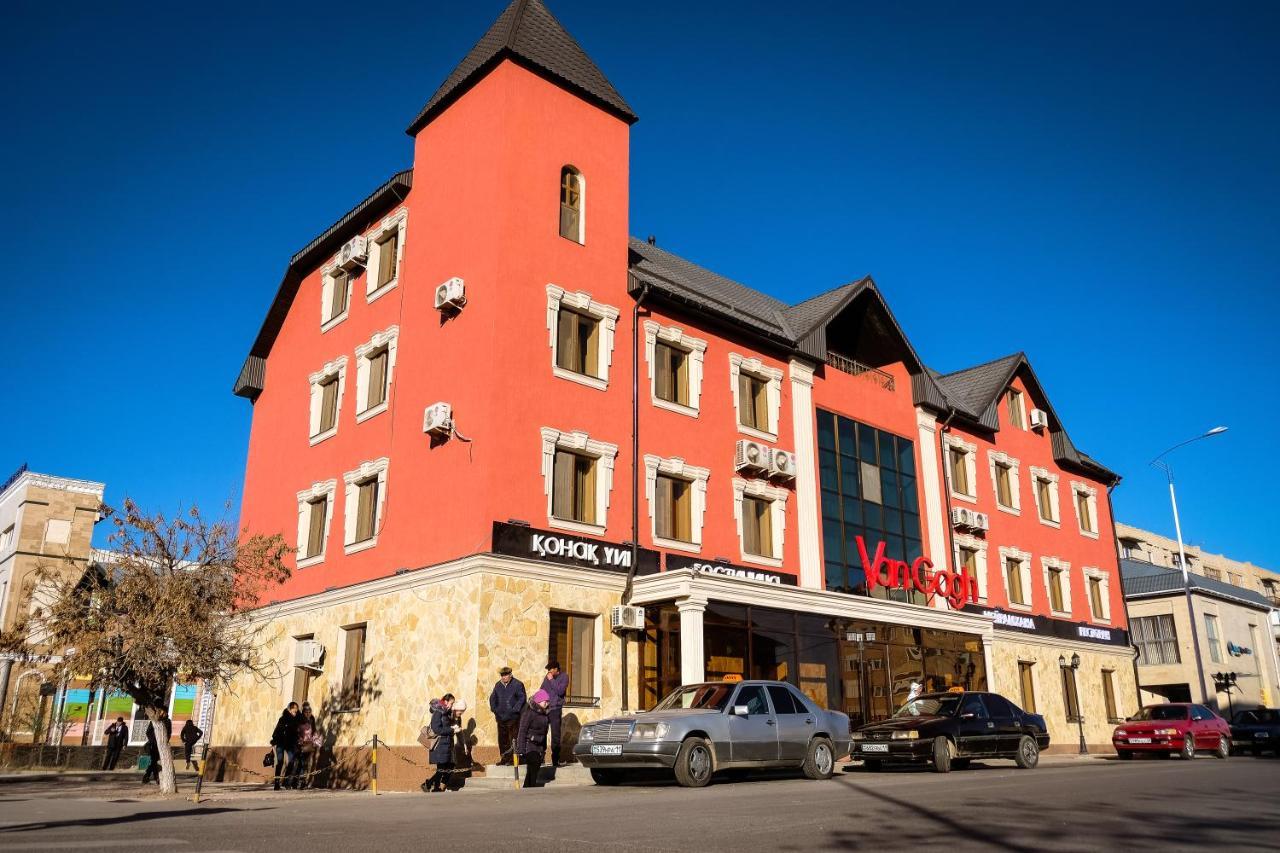 Hotel Vangogh Kyzylorda Exterior foto